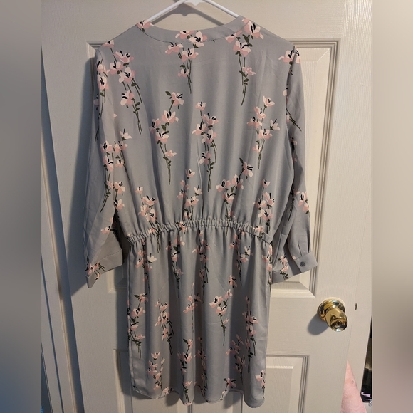 Grey Loft 3/4 sleeve dress. SzM. Worn once. Like new. - Picture 3 of 6